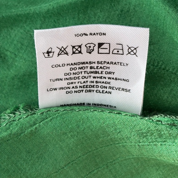 Faithfull The Brand Revolve Anthro Green Cap Sleeve Smocked Floral Mini Size S - Picture 2 of 6